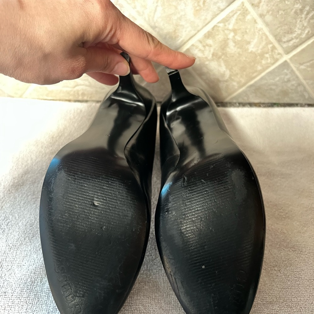 Guess Black Heels, size 10 ladies - Picture 4 of 5